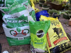 Potting soil components